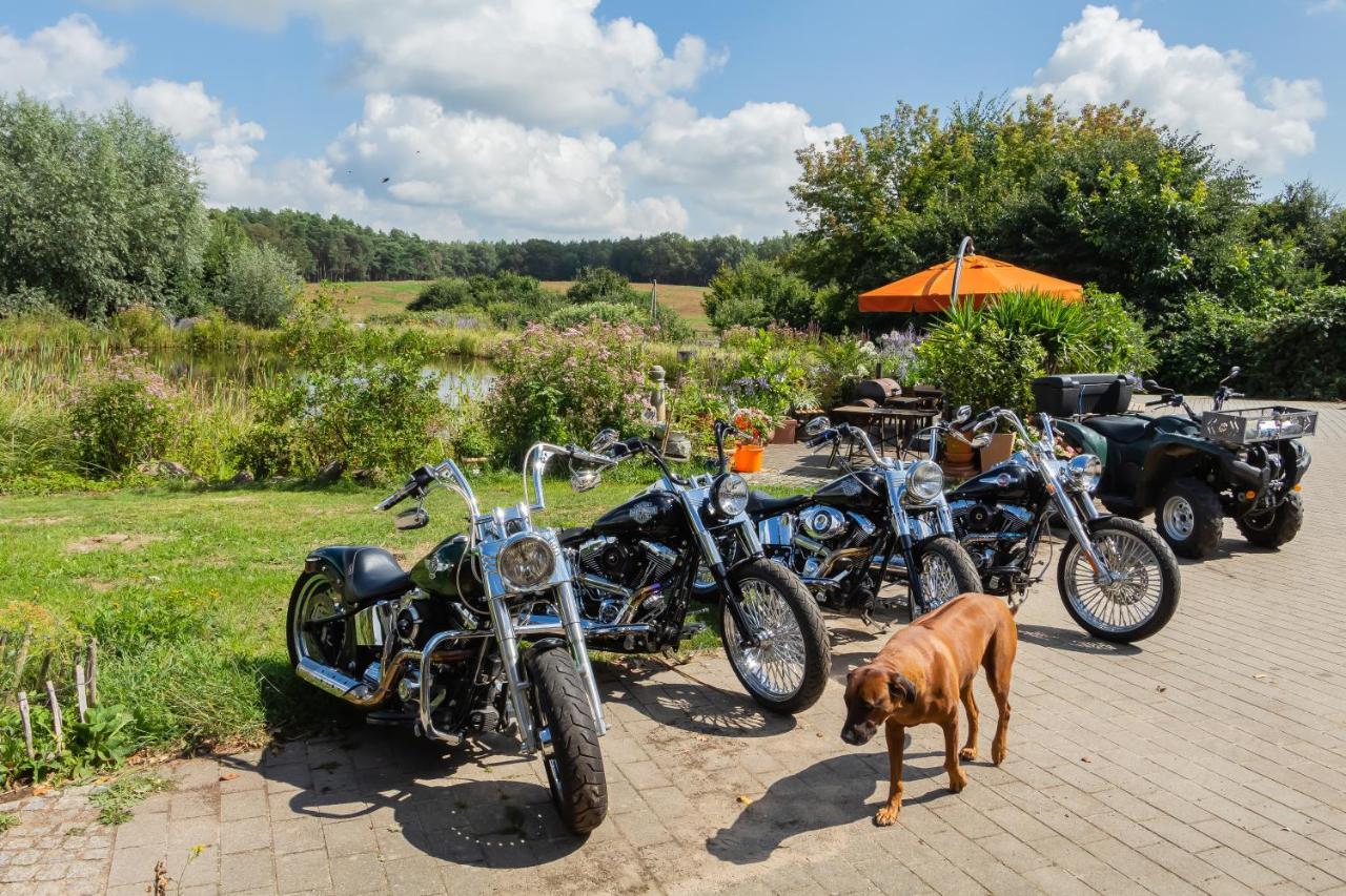 Familien-Suite-Im-Wald-Am-See Bork Bagian luar foto